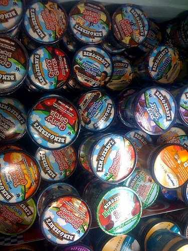 omg so many flavors of iced cream - but only one will be chosen